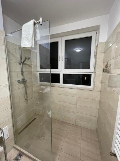 Parcul Cismigiu 2 dormitoare dec., 2 gr. san, 2 balc, vedere Ateneu, bloc solid - 10