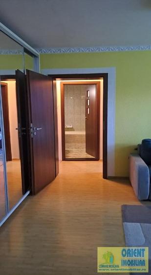 Tomis 3, de vanzare 2 camere, etaj 3, gaze, mobilat - 5