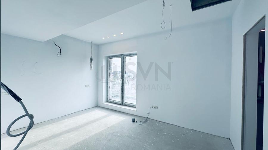 REV2005335 Vila cu panouri solare in complex rezidential - 7