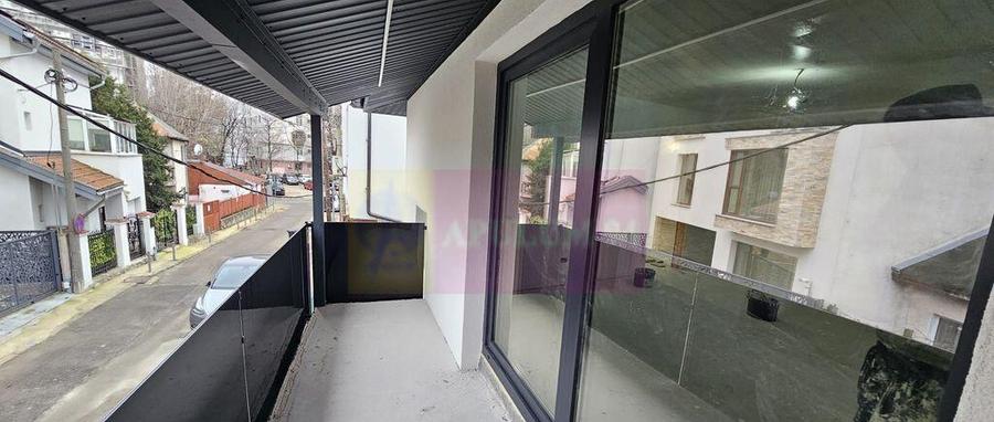 Vila 2026 langa Domeniul Mar?i?or - 9