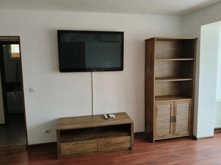 Inchiriez apartament 3 camere ultracentral - 3