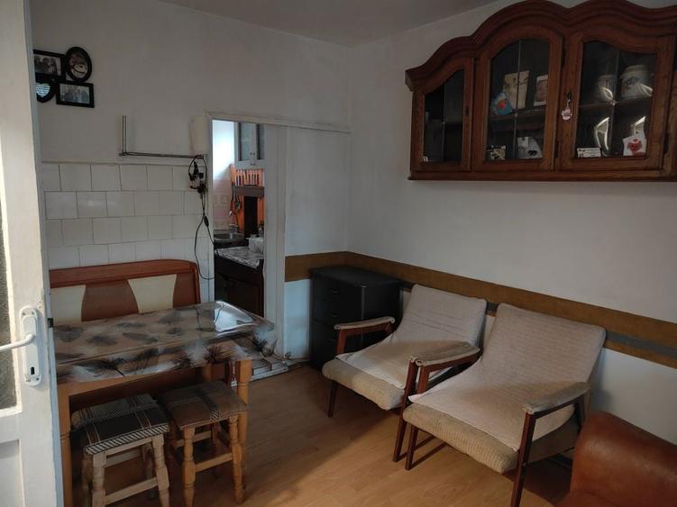 Inchiriez casa cu curte, garaj si foisor ideala pentru familie - 10