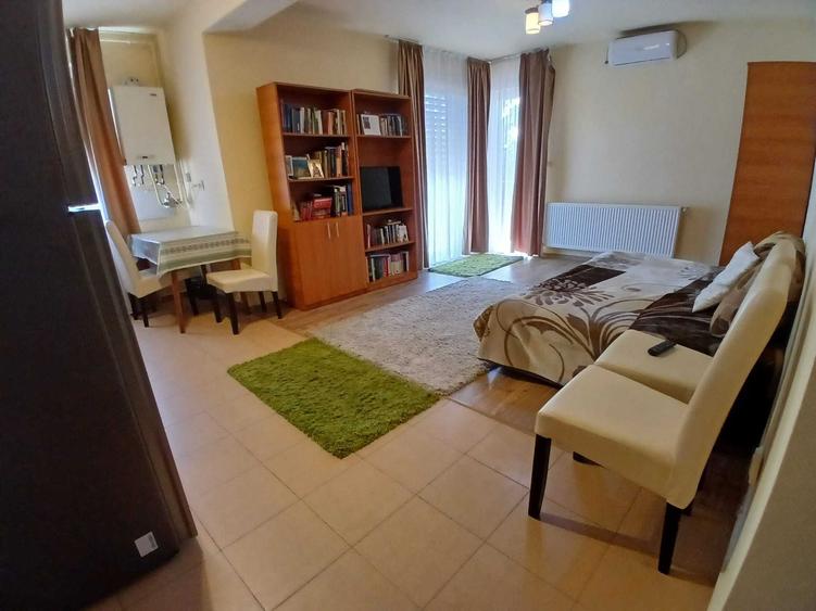 Apartament cu 2 camere decomandat în Giroc