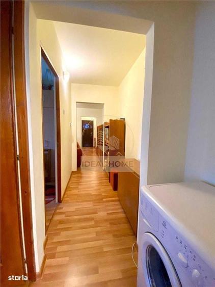 Apartament cu 3 camere semidecomandat în Alexandru cel Bun