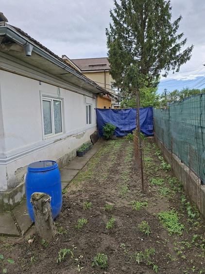 Casă cu 4 camere cu Teren 300 Mp în Exterior Vest