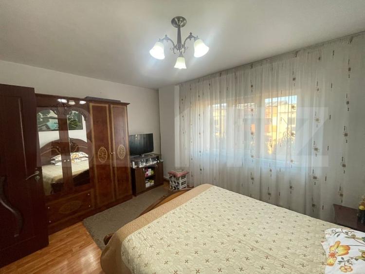 Apartament cu 3 camere decomandat, mobilat în 1 Mai