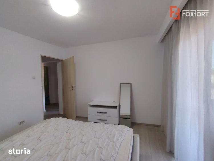 Apartament cu 3 camere decomandat, mobilat în Lunei
