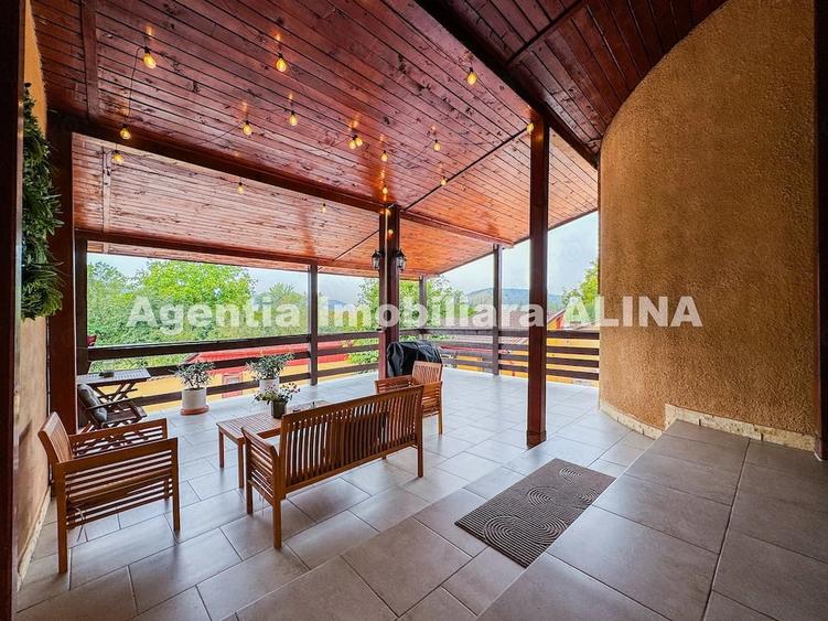 Casă cu 2 camere cu Teren 1470 Mp în Brănișca