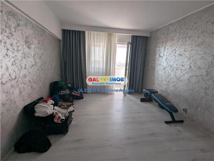 Apartament cu 3 camere decomandat în Rahova