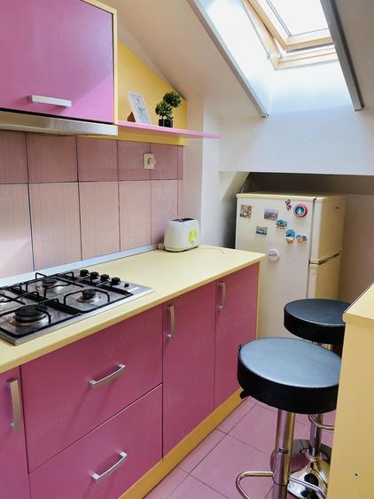 Apartament cu 2 camere decomandat în Steaua