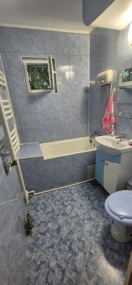 Apartament cu 2 camere semidecomandat în Giurgiului