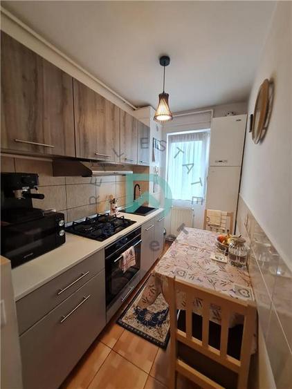 Apartament 2 camere Florilor, mobilat, balcon, Brasov - 2