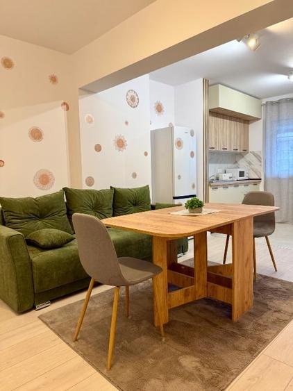 PRIMA închiriere, ap cu 2 camere, 53 mp, complex NOU, PARCARE, mobilă COMANDA - 1