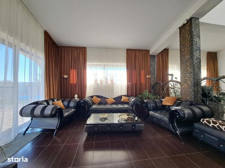 Casă cu 4 camere cu Teren 2500 Mp în Samurcași