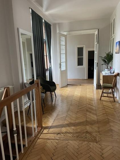 Complex-Lunei,la 5 min.de Prefectu;,10 camere,cas multifuncțional - 2