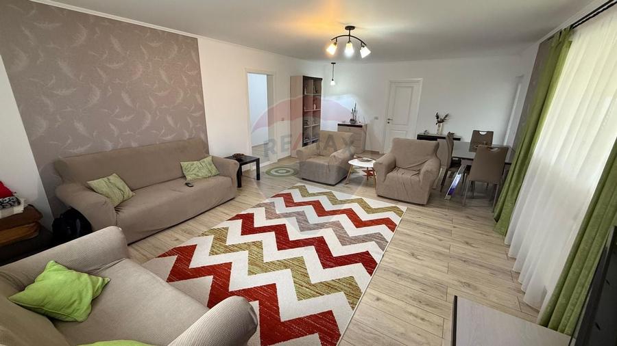 Casă / Vilă cu 3 camere de vânzare Munteni Tecuci - 3