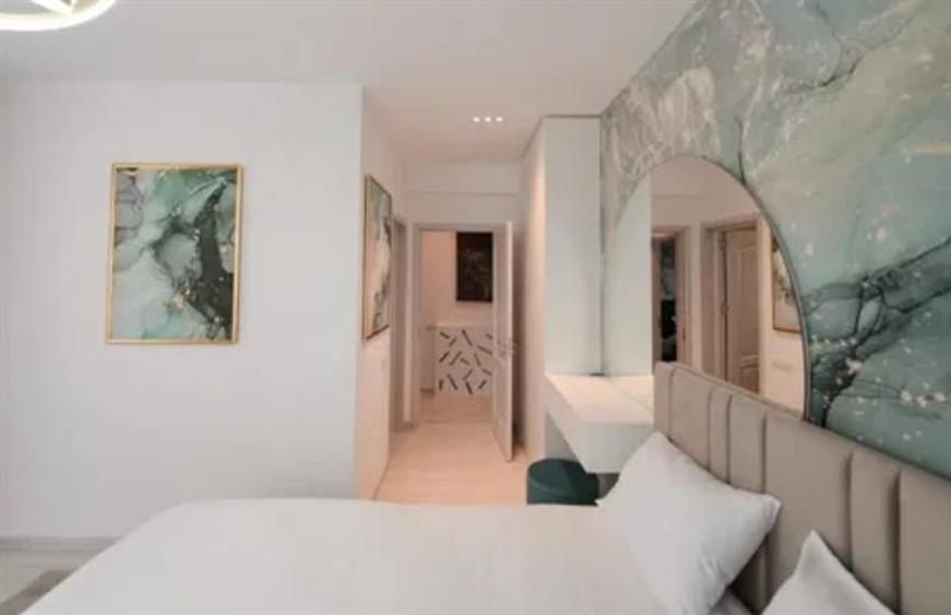 Apartament 3 camere zona Albert - 1