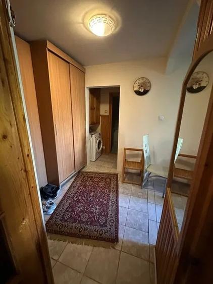 Apartament cu 2 camere, decomandat, etaj 1/4, zona Dacia - 5