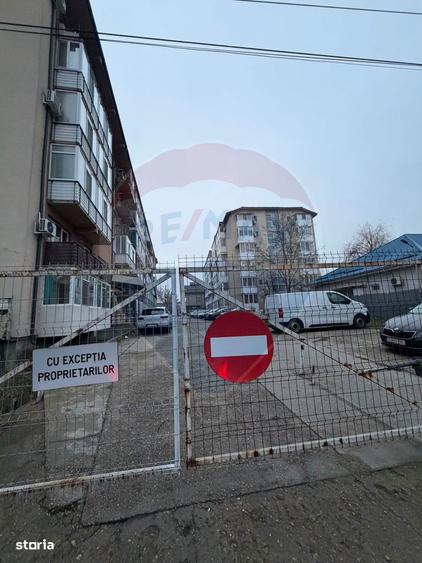 Apartament cu 3 camere de vanzare in zona Craiovita Noua - 15
