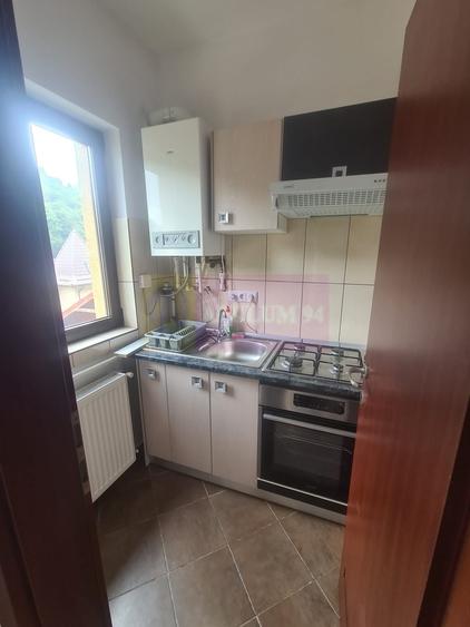 Garsoniera de inchiriat in Sinaia - 4