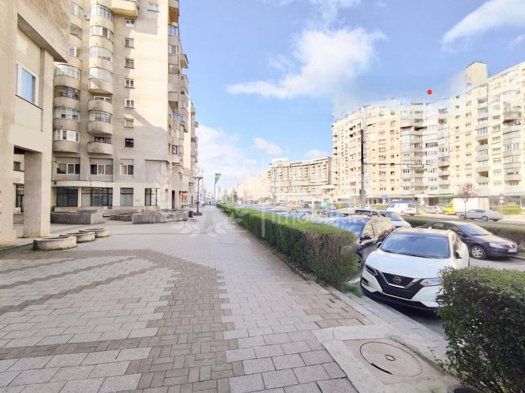 Spatiu comercial cu vad intens circulat | Sens Giratoriu - OMV Marasti - 1