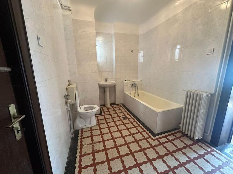 Apartament 4 camere Mihalache 1 Mai Victoriei - 10