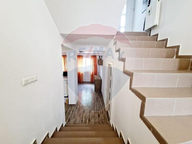 CHIRIE - Casă  4 camere , curte ,  zona LPS - 8