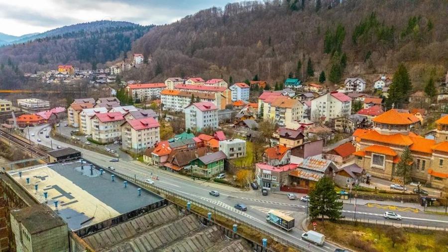 Apartament 3 camere in vila, 114 mp | Curte | Sinaia - 8