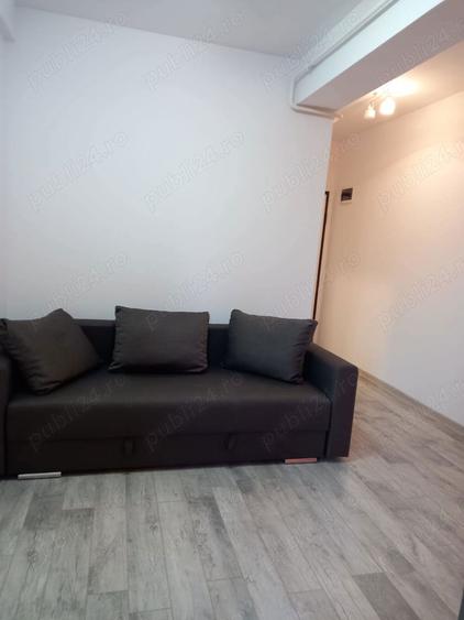 Inchiriez garsoniera decomandata in zona Central - 5