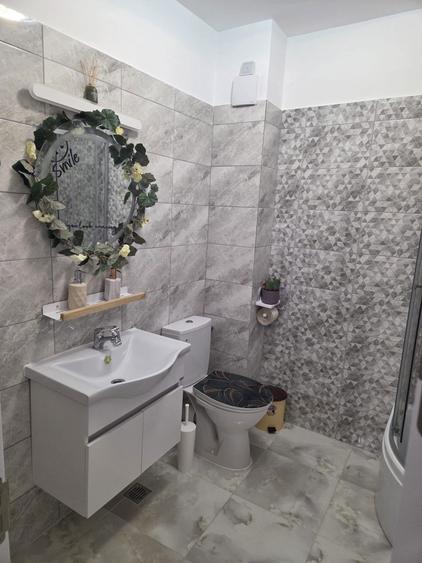 Inchiriez apartament cu 2 camere 64 mp- Drumul Binelui - Sector 4 - 6