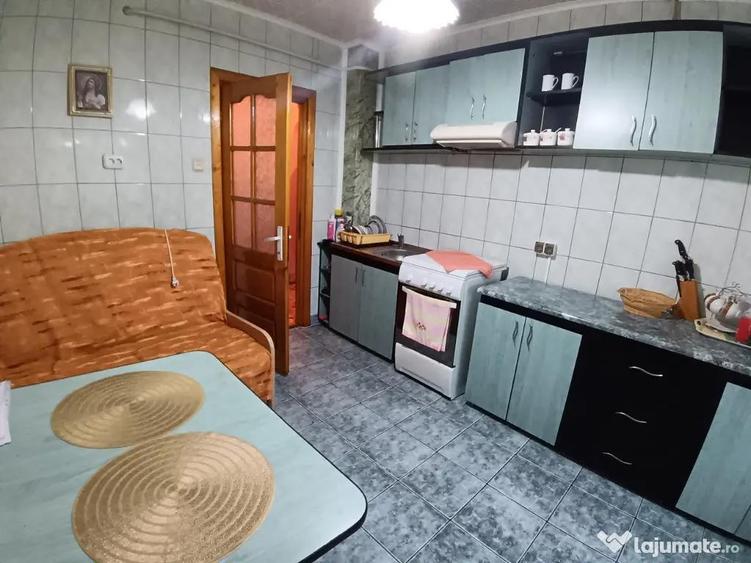 Apartament cu 2 Camere Decomandate in Burdujeni - 3