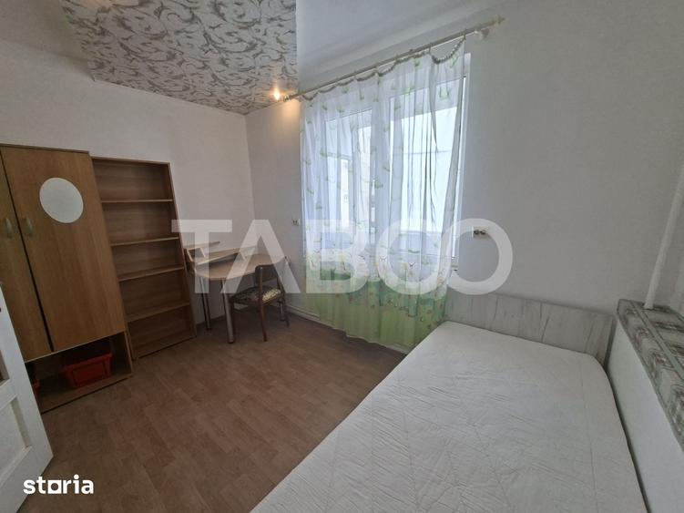 Apartament cu 3 camere semidecomandat în Mihai Viteazul