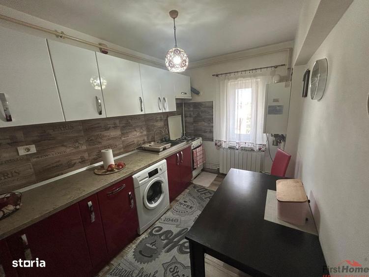 Apartament cu 2 camere de vanzare, zona Sud - 1