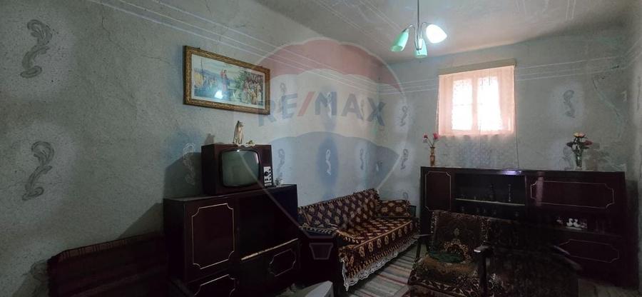 Casă cu potențial, aproape de centru – Socodor, jud. Arad - 5