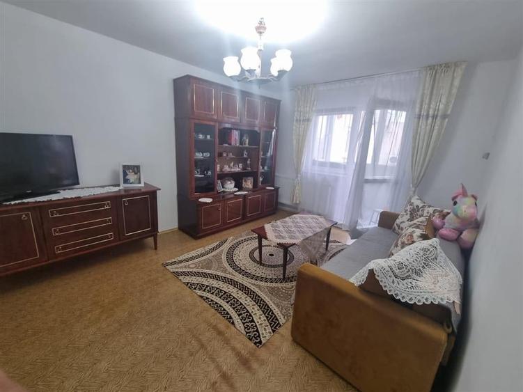 Apartament cu trei camere - 14