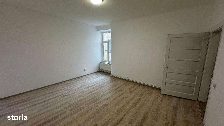 Apartament 2 camere ultracentral de vanzare - str. Nicolae Balcescu - 8