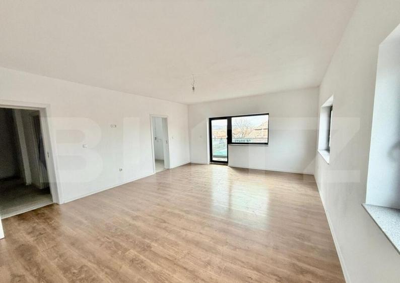 Apartament cu 2 camere, in Sebes- zona Centrala - 4