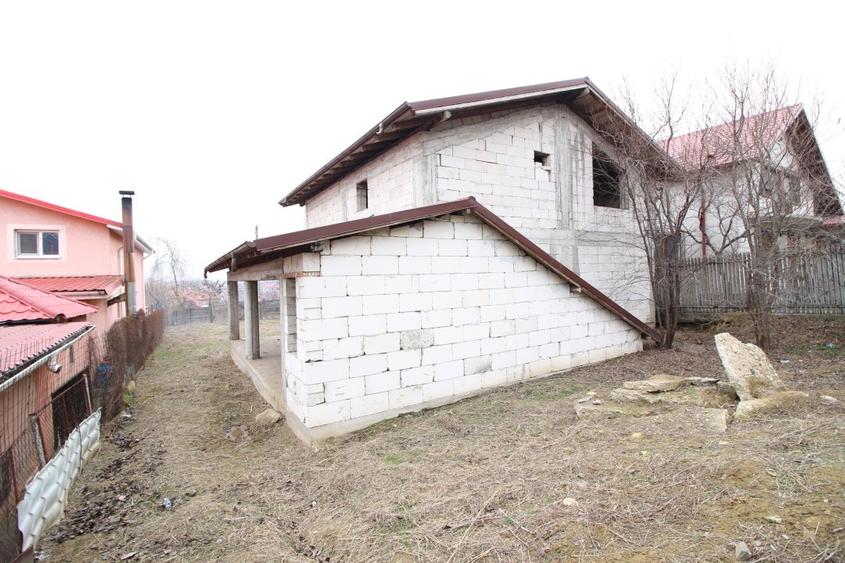 Casa Sendreni teren 670mp - 8