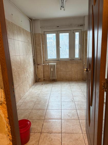 3 camere decomandat Drumul Taberei metrou Brâncuși - 4