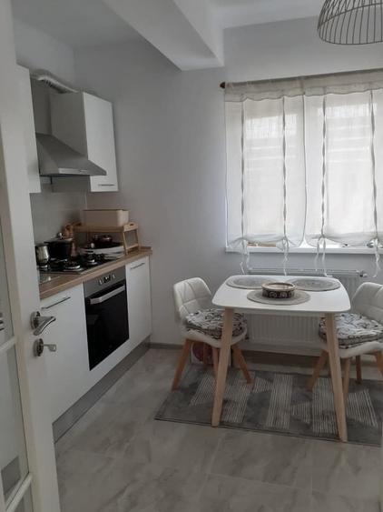 Casa duplex 4 camere Visan | 107 mp | 250 mp teren | Terasa | 2 parcari - 8