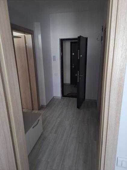 BRASADAS inchiriaza ap cam etaj 5/5 Metalurgiei. - 5