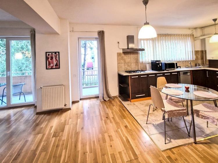 High Residence | Băneasa | Iancu Nicolae | 2 camere | 78 mp. | 2011 - 12