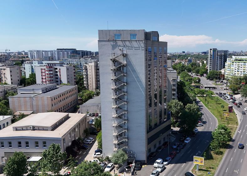 TATI Center 2, Tudor Vladimirescu 45 - comision 0%, reprezentam proprietarul! - 3