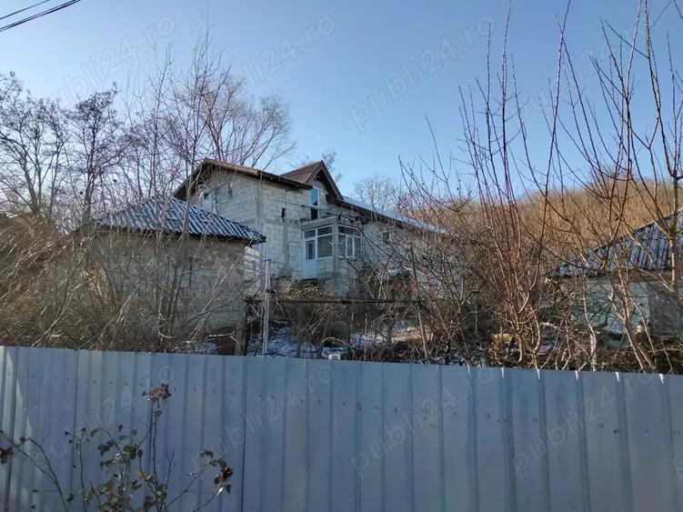 Proprietar vinde casa si teren in Sarata Deal Nou ,Bacau. - 5