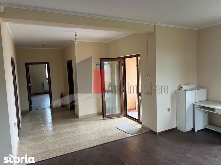 CASA CU TEREN DE 5000MP - JUDET GIURGIU 30KM DE BUCURESTI - 4