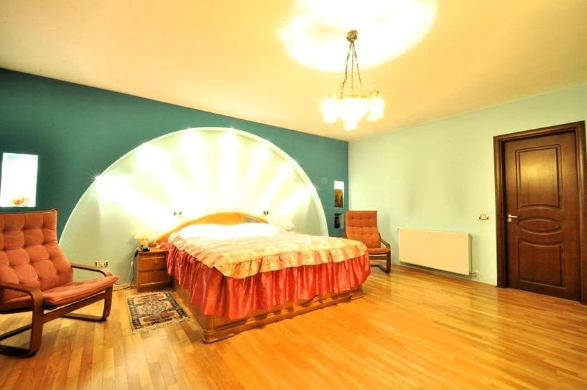 Vila deosebita / S + P + 2 / suprafata utila totala: 428 mp / Zona Transilvaniei - 4