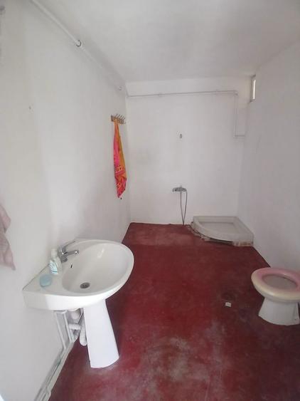 Casa de inchiriat - 6