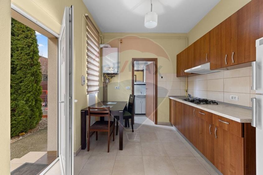 Apartament cu 2 camere de închiriat - zona Central - 4