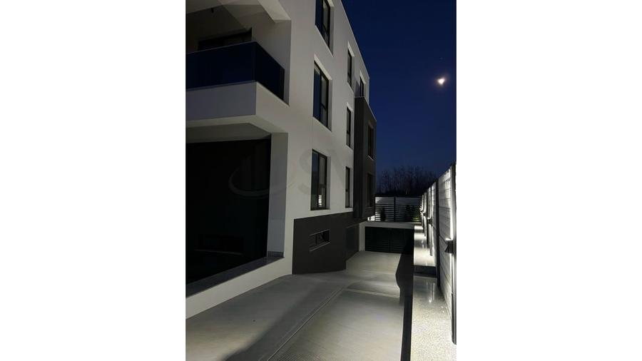 REA1016688 2 Camere Sisesti Bloc boutique - 14