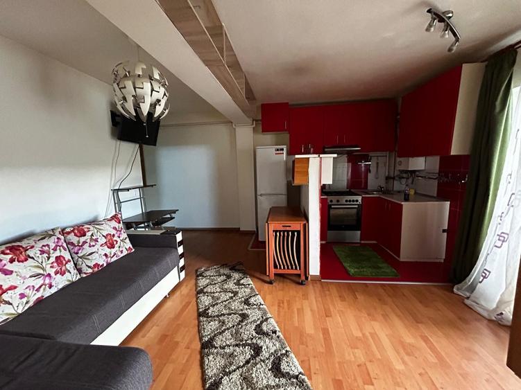 Apartament cu 2 camere semidecomandat, mobilat în Apahida